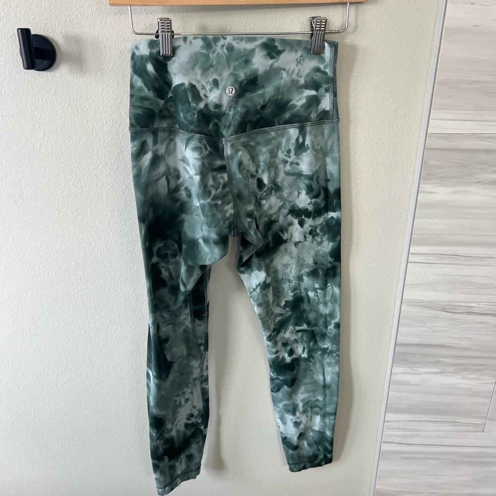 Lululemon Align Tie-Dye Leggings | size 6 | 25” inseam